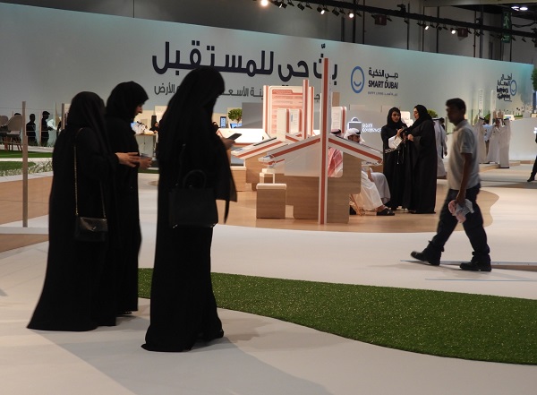 UAE政府は2016年より国民の幸福を増進を目指す「幸福度促進事業」に取り組んでいる